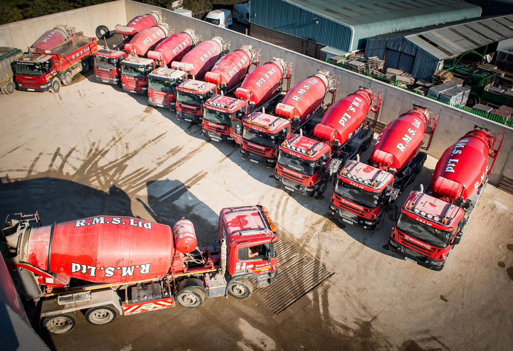 Ready-Mix Concrete Mixer Truck